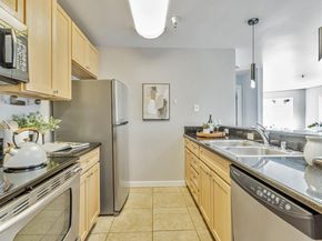 6400 Christie Avenue 5408, Emeryville CA 94608