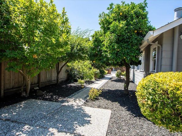 524 8th Avenue, Menlo Park CA 94025