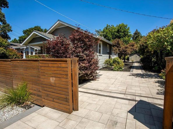 524 8th Avenue, Menlo Park CA 94025