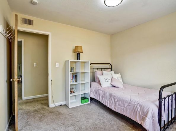 831 Wagoner Dr, Livermore CA 94550