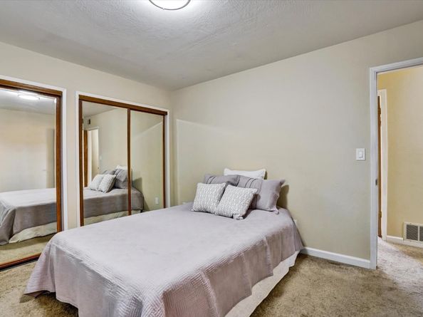 831 Wagoner Dr, Livermore CA 94550