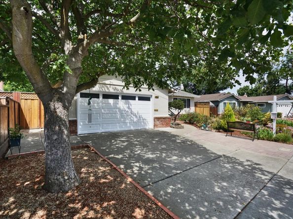 831 Wagoner Dr, Livermore CA 94550