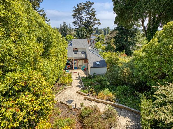 449 High Street, Santa Cruz CA 95060