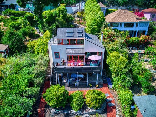 449 High Street, Santa Cruz CA 95060