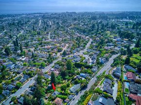 449 High Street, Santa Cruz CA 95060