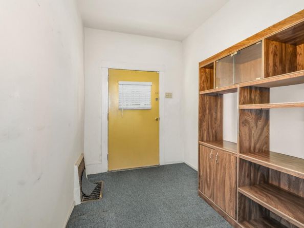2737 12th Avenue, Oakland CA 94606