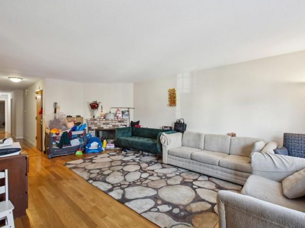 1615 Oakdale Avenue, San Francisco CA 94124