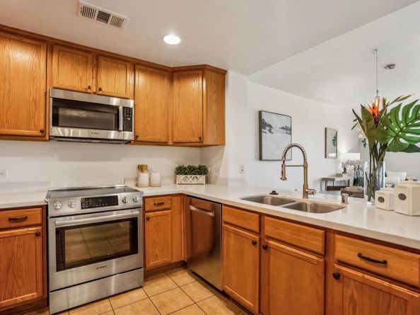 809 Auzerais Avenue 338, San Jose CA 95126