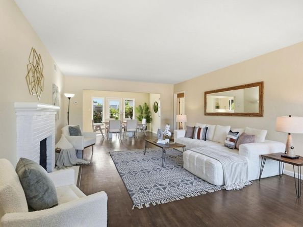 1753 Alameda de las Pulgas, San Carlos CA 94070