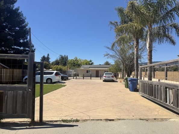 9 Hughes Road, Watsonville CA 95076