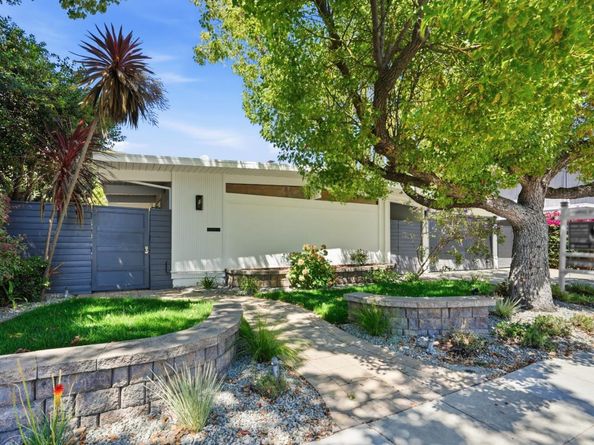 651 E Meadow Drive, Palo Alto CA 94306