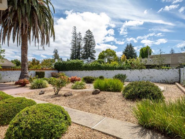 252 Lyell Street, Los Altos CA 94022
