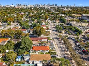 3601 SW 7th St, Miami FL 33135