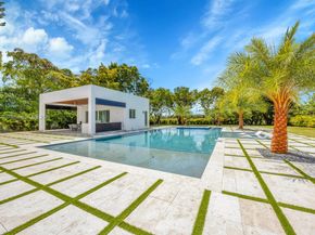 11220 SW 95th St, Miami FL 33176