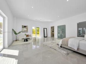 11220 SW 95th St, Miami FL 33176