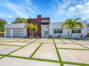 11220 SW 95th St, Miami FL 33176