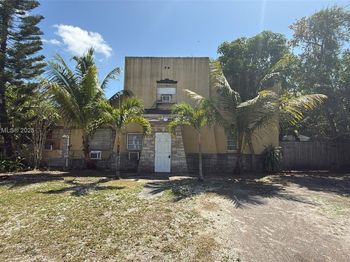 1340 Peri St