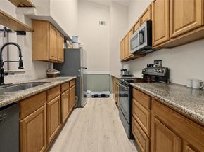 2350 Pecan Ct, Pembroke Pines FL 33026