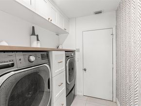 19427 NW 13th St, Pembroke Pines FL 33029