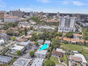 3599 SW 17th St 3599, Miami FL 33145