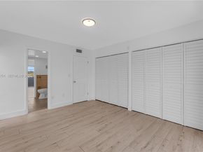 3599 SW 17th St 3599, Miami FL 33145