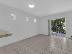 3599 SW 17th St 3599, Miami FL 33145