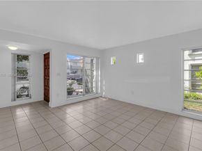 3599 SW 17th St 3599, Miami FL 33145