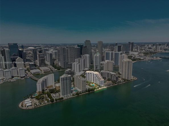 520 Brickell Key Drive UPH03, Miami FL 33131