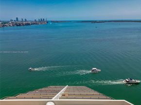 520 Brickell Key Drive UPH03, Miami FL 33131