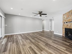 2791 SW 86th Way, Davie FL 33328