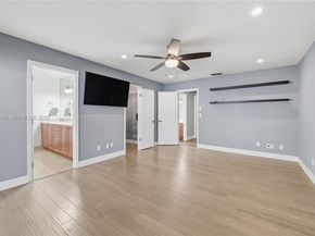 2791 SW 86th Way, Davie FL 33328