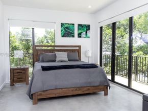 7105 NE 4th Ct 2, Miami FL 33138