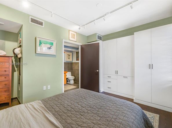 435 21st St 316, Miami Beach FL 33139