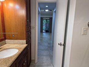 19941 NE 5th Ct 3M, Miami FL 33179