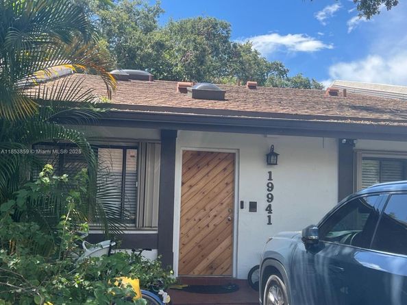 19941 NE 5th Ct 3M, Miami FL 33179