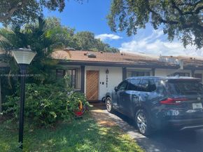 19941 NE 5th Ct 3M, Miami FL 33179