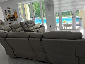 15982 SW 61st St, Davie FL 33331
