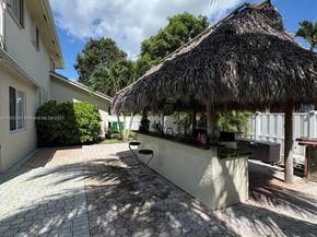 15982 SW 61st St, Davie FL 33331