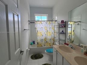 15982 SW 61st St, Davie FL 33331