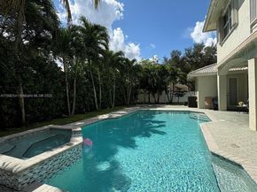 15982 SW 61st St, Davie FL 33331