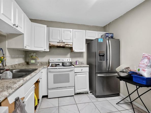 11925 NE 2nd Ave B105, North Miami FL 33161