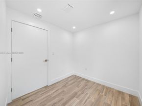 5900 NW 5th Ct, Miami FL 33127