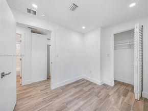 5900 NW 5th Ct, Miami FL 33127