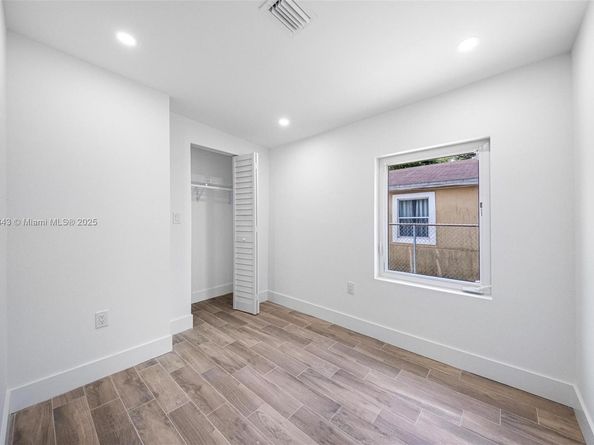 5900 NW 5th Ct, Miami FL 33127