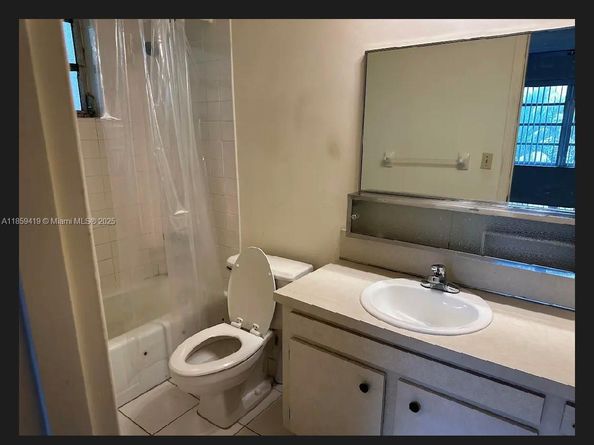 1239 Mariposa Ave 6, Coral Gables FL 33146