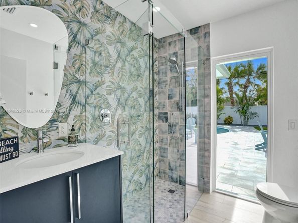 1251 Morse Blvd, Singer Island FL 33404