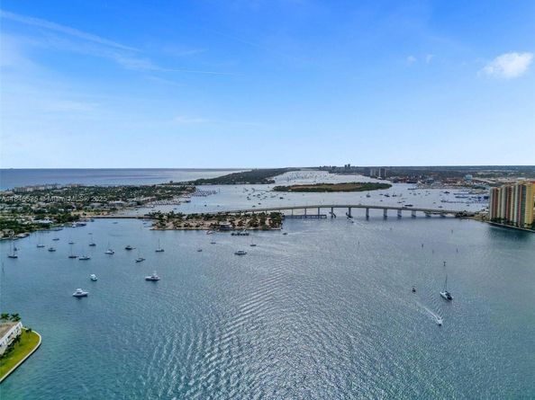 1251 Morse Blvd, Singer Island FL 33404