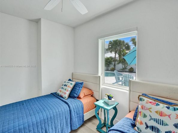 1251 Morse Blvd, Singer Island FL 33404