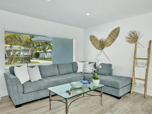1251 Morse Blvd, Singer Island FL 33404