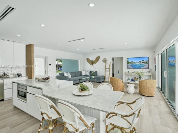 1251 Morse Blvd, Singer Island FL 33404